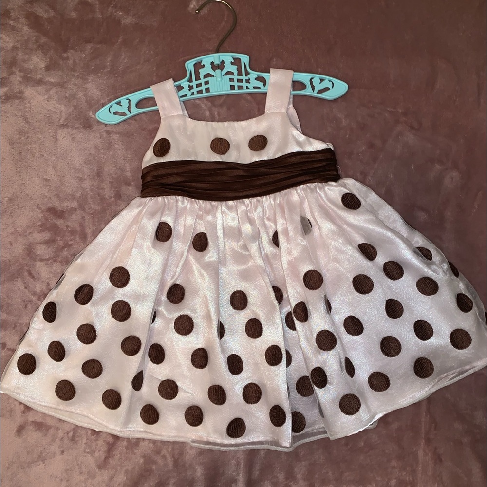 Girls polka dot dress size 6-9 months